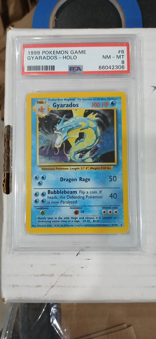 Pokemon: PSA 8 1999 Holo Gyarados